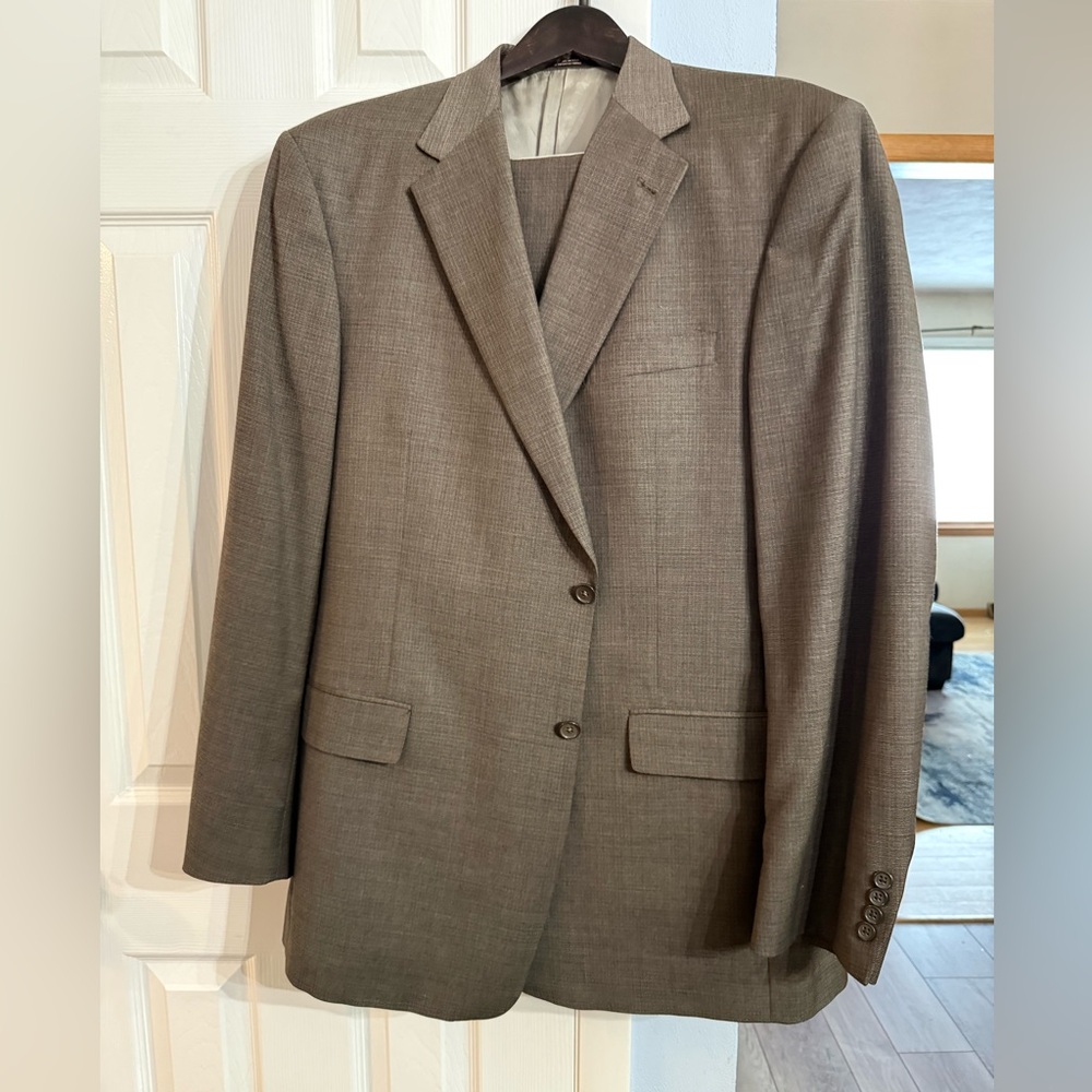 Classic Men's Brown suit hart Schaffner Marx size 46L w pants